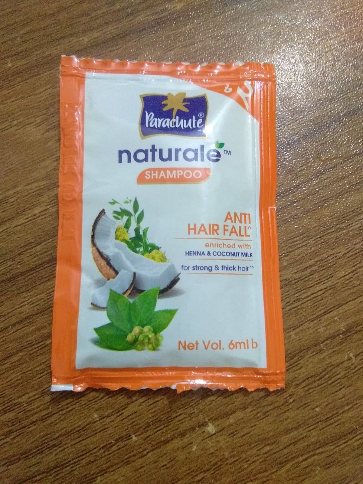 Parachute Naturale Anti Hair Fall Shampoo 6ml